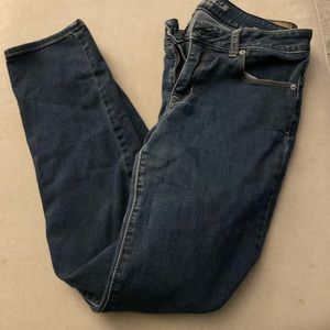 AE jeans size 10